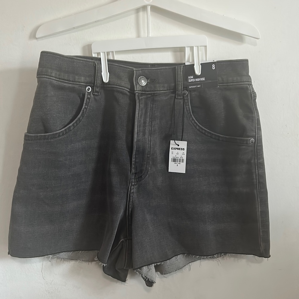 NWT Womans express black denim Jean shorts size 8